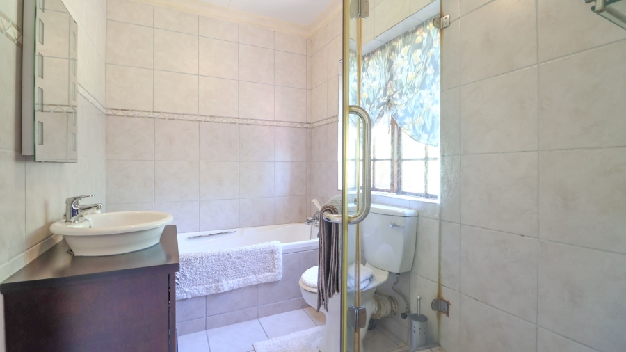 3 Bedroom Property for Sale in Welbedacht Estate Western Cape